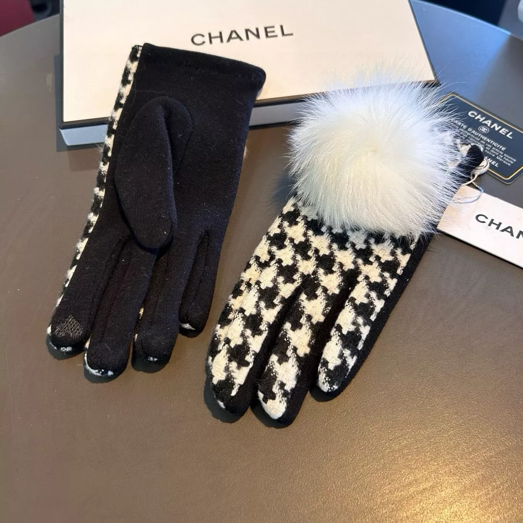UrbanStyle 9915 Chanel Gloves For Women