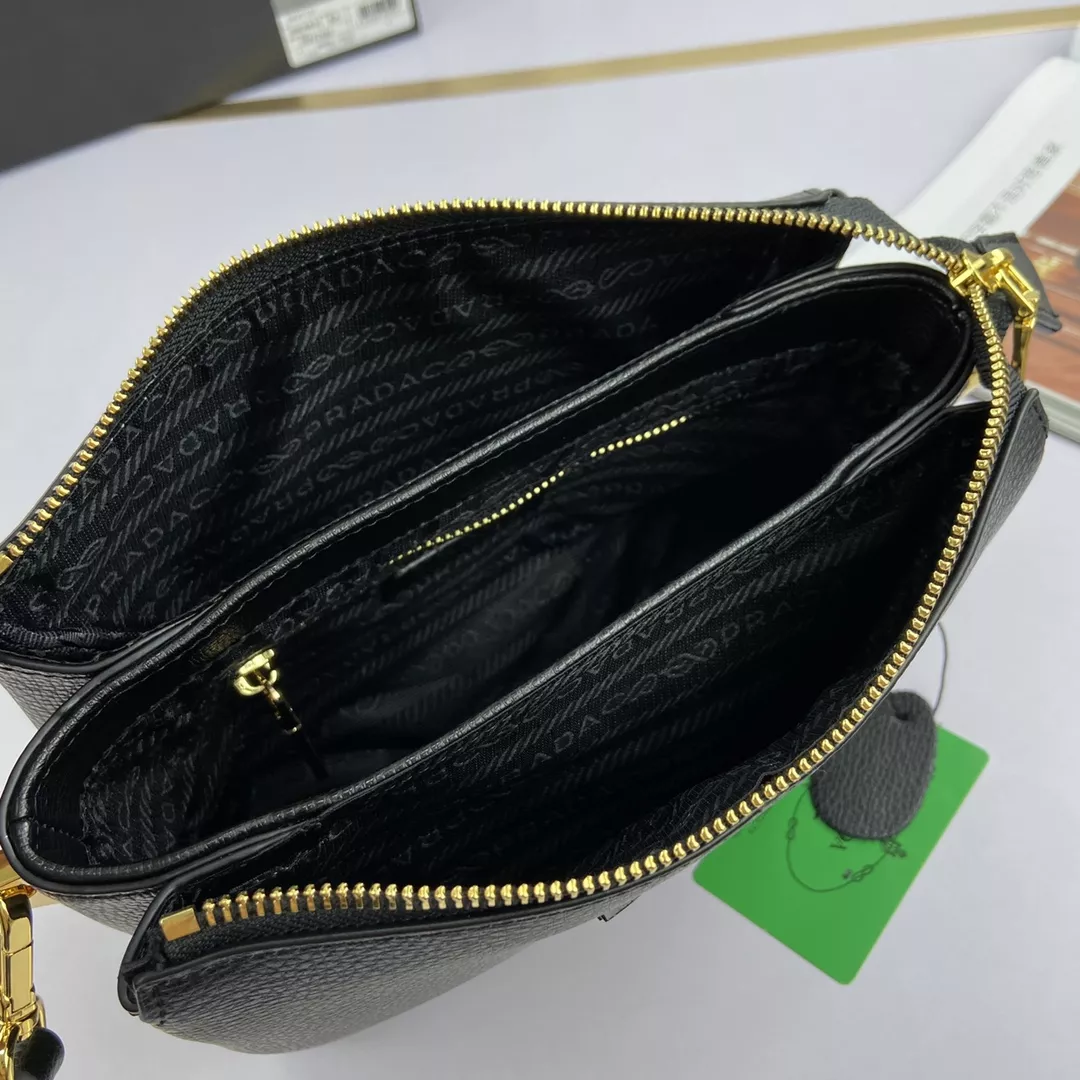 UrbanStyle 9994 Prada AAA Quality Messenger Bags For Women