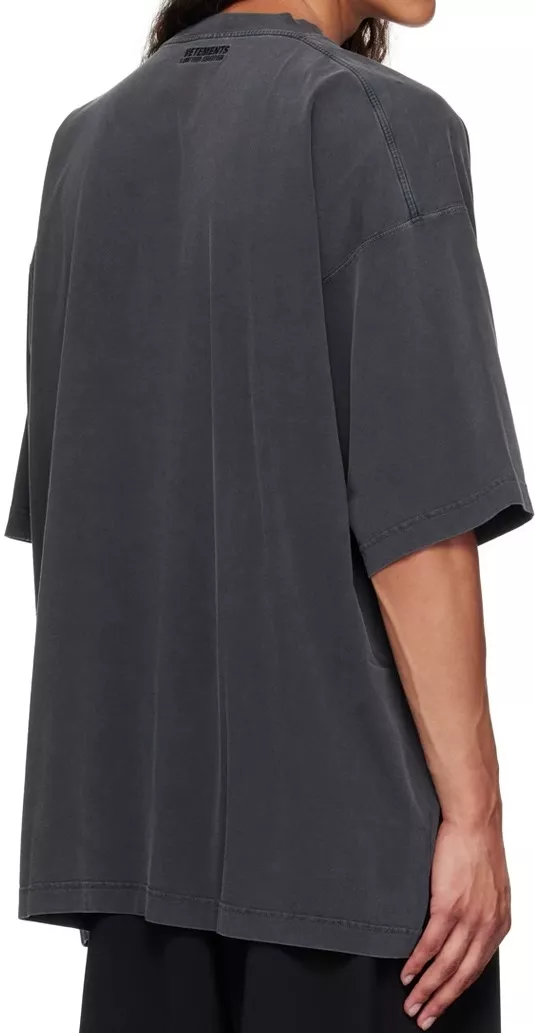 VETEMENTS T-Shirts Short Sleeved For Unisex Bold 6898