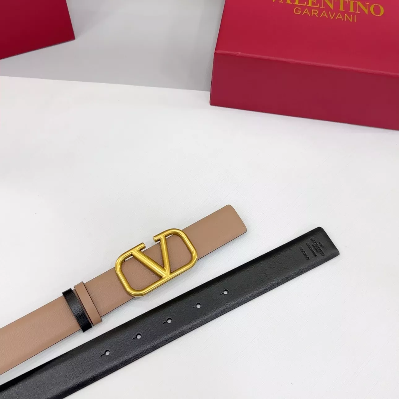 Valentino AAA Quality Belts In 3.0cm For Women Fashionable 8450