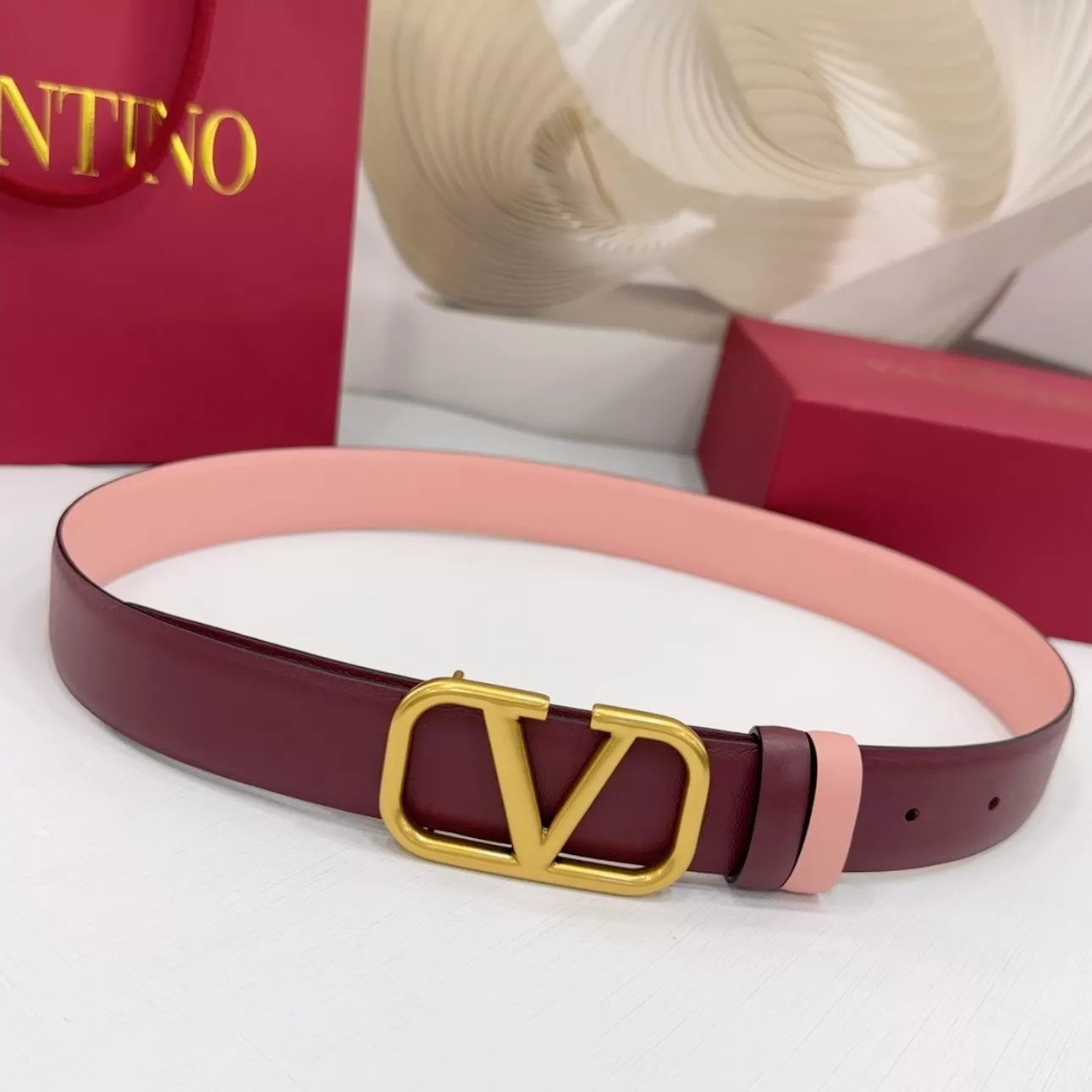 Valentino AAA Quality Belts In 3.0cm For Women Trendsetting 4529