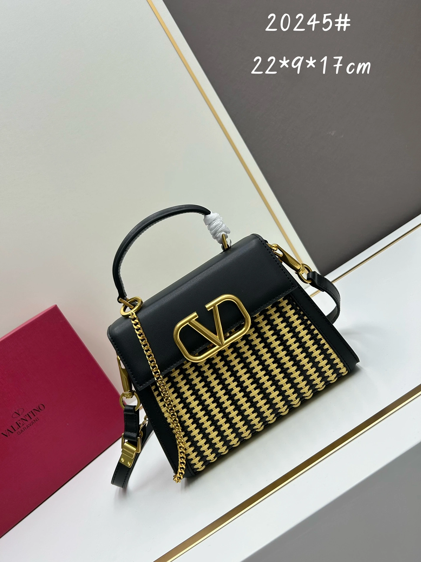 Valentino AAA Quality Handbags For Women Bold 4086
