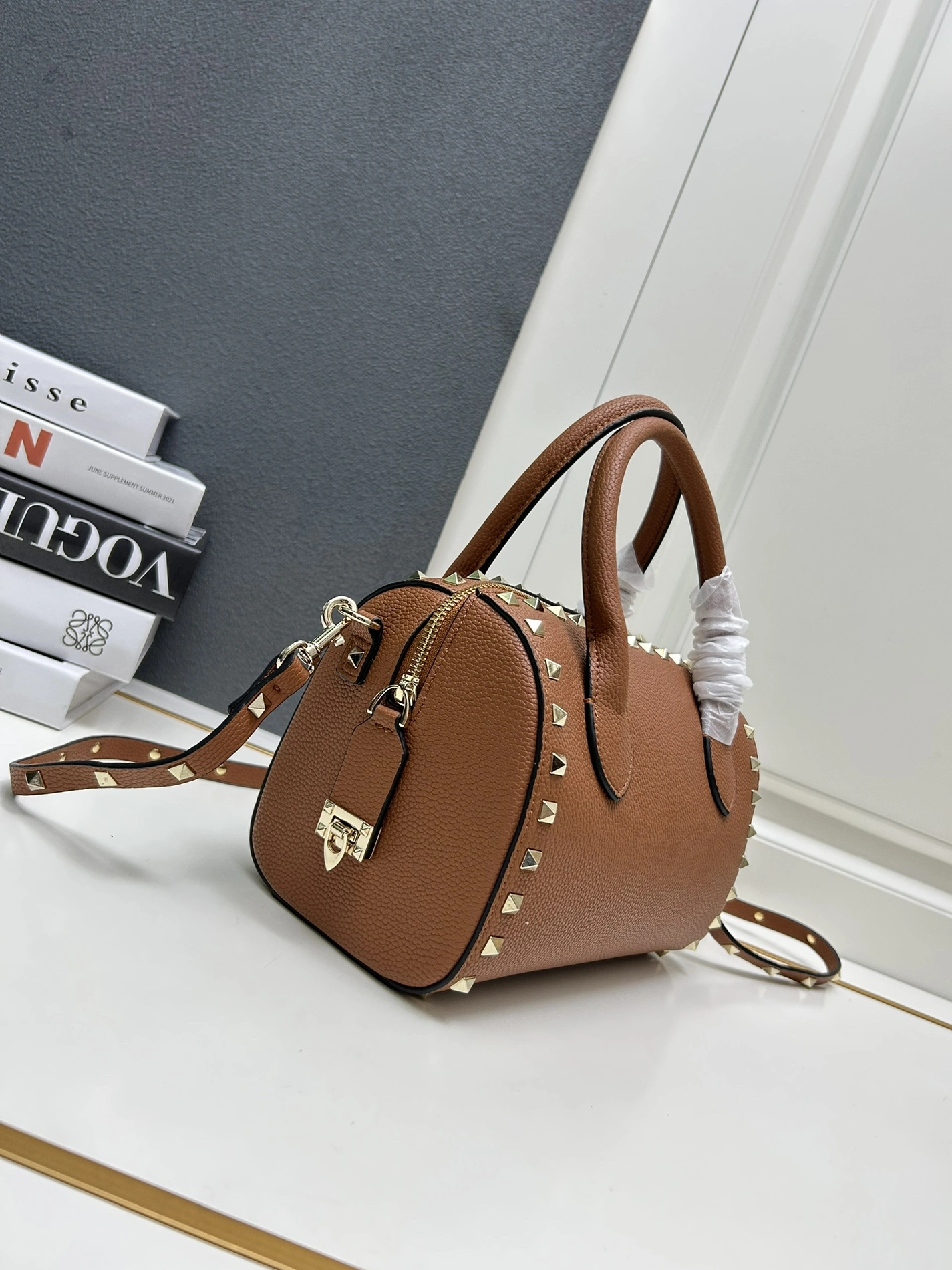 Valentino AAA Quality Handbags For Women Comfortable 8587