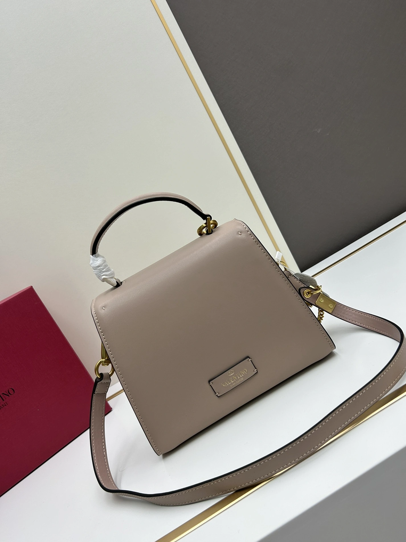 Valentino AAA Quality Handbags For Women Comfortable 9317