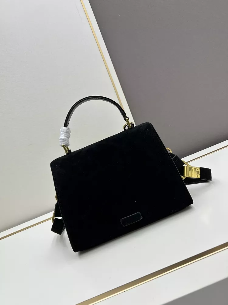 Valentino AAA Quality Handbags For Women EyeCatching 8181