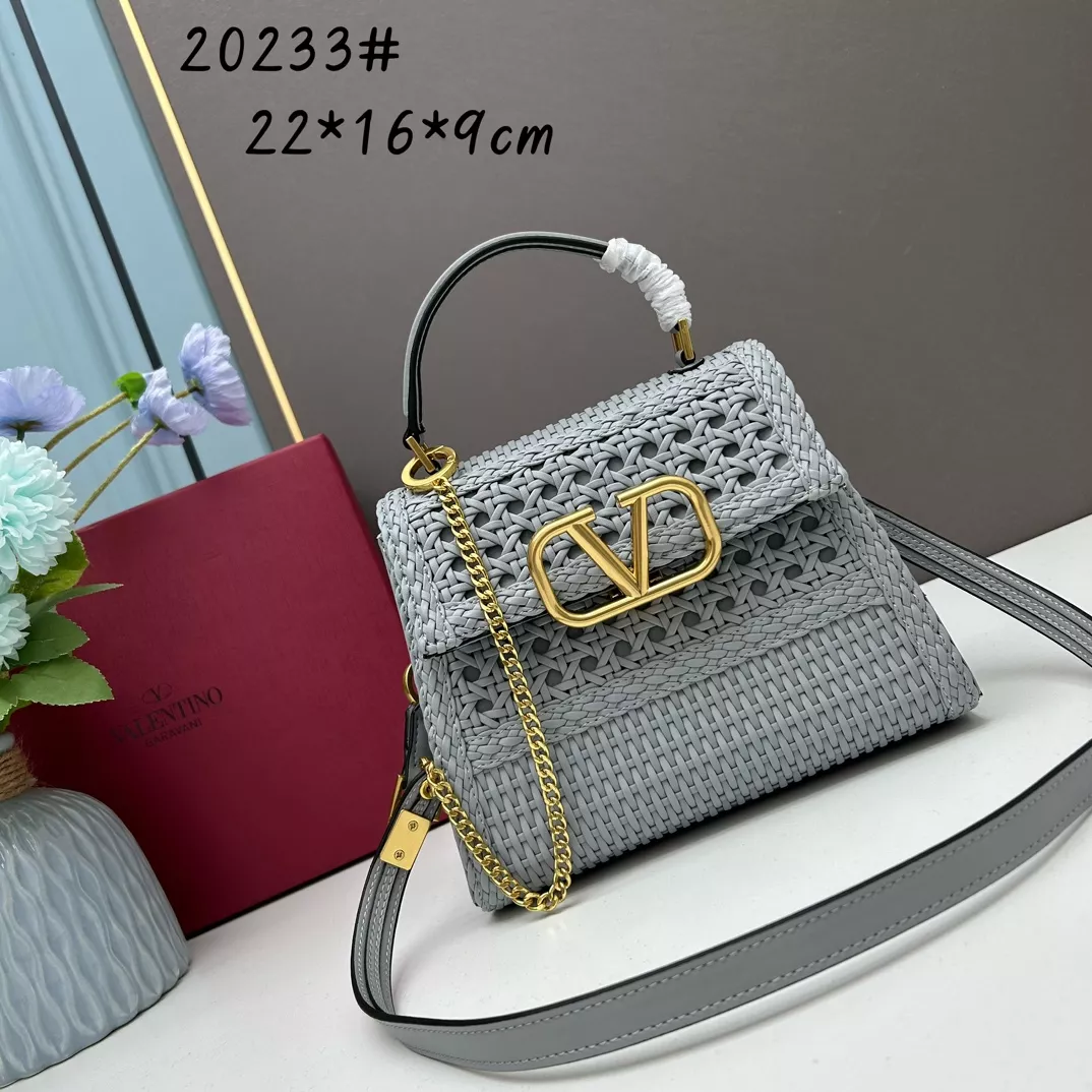 Valentino AAA Quality Handbags For Women HighQuality 5177