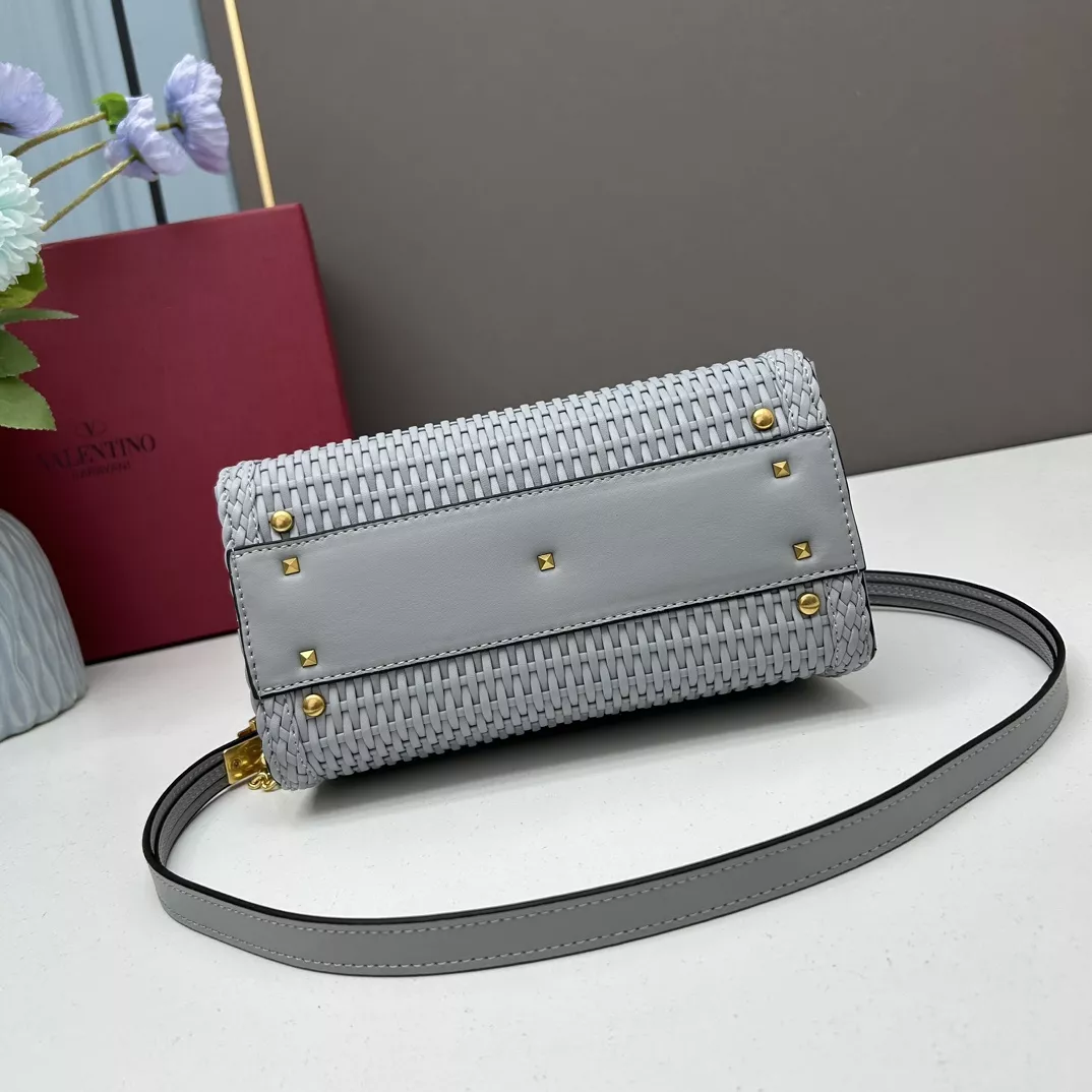 Valentino AAA Quality Handbags For Women HighQuality 5177