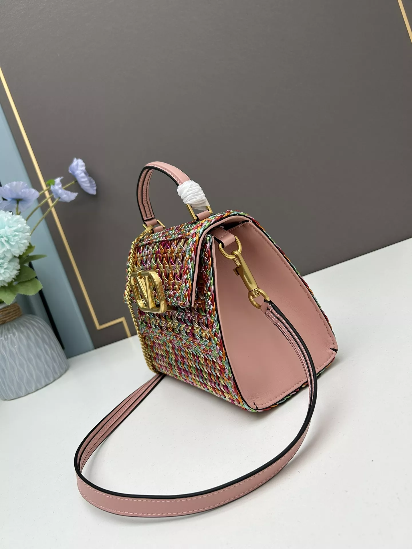 Valentino AAA Quality Handbags For Women Popular 800