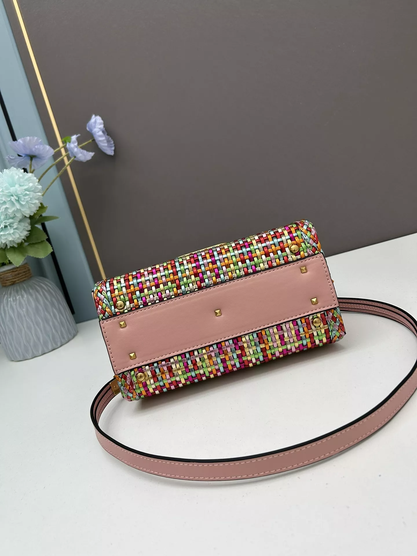 Valentino AAA Quality Handbags For Women Popular 800