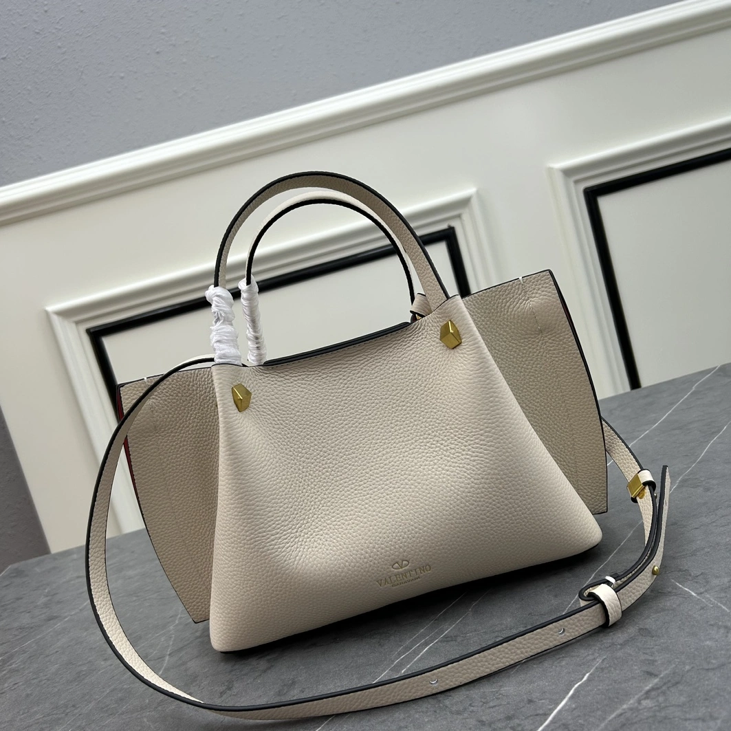 Valentino AAA Quality Handbags For Women Refined 6267