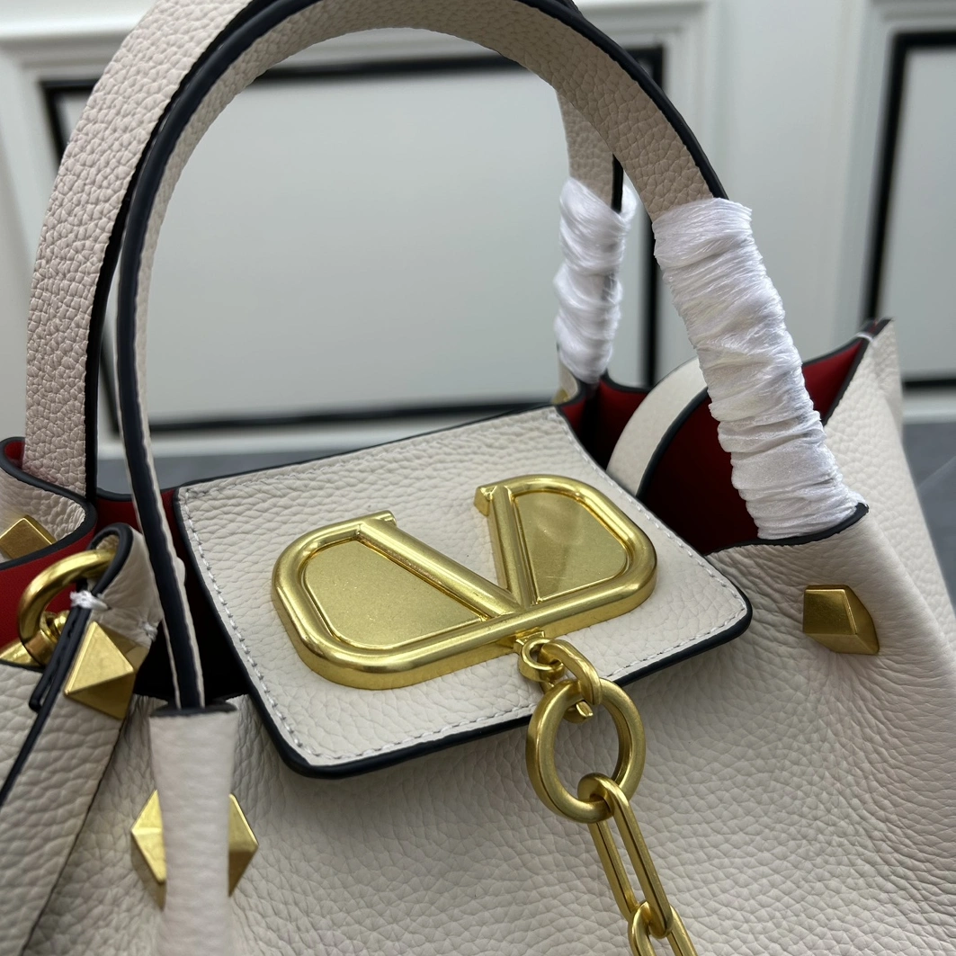 Valentino AAA Quality Handbags For Women Refined 6267