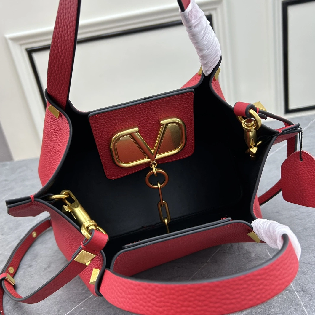 Valentino AAA Quality Handbags For Women SportInspired 111
