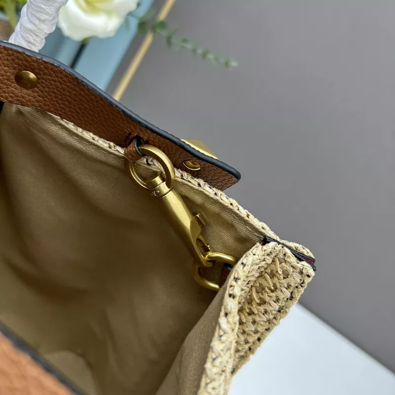 Valentino AAA Quality Handbags For Women Vibrant 9919