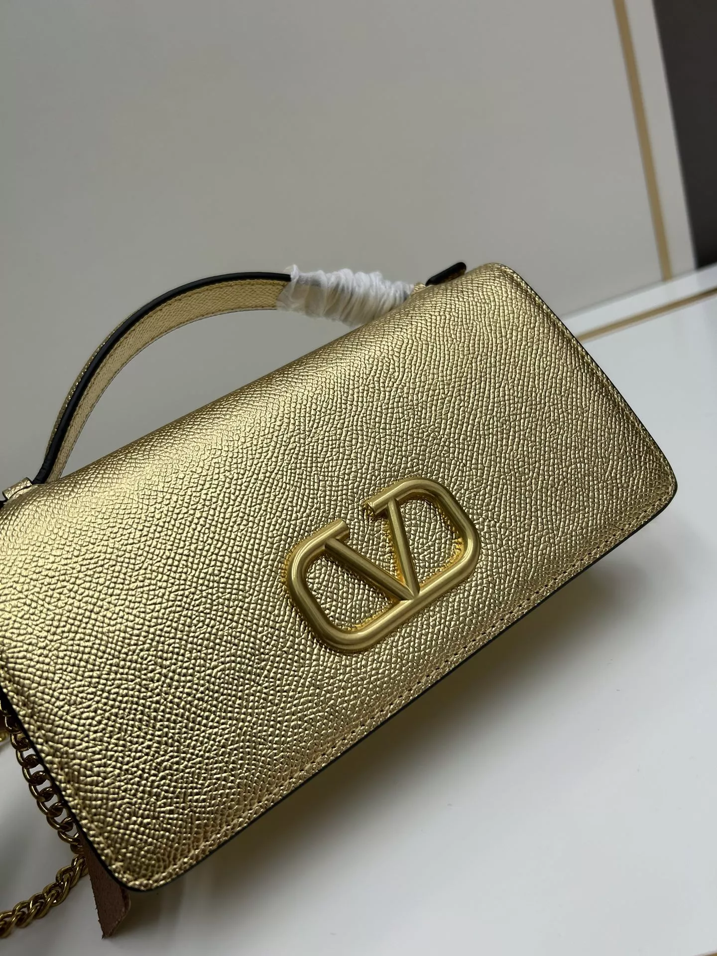 Valentino AAA Quality Messenger Bags For Women Bright 3801