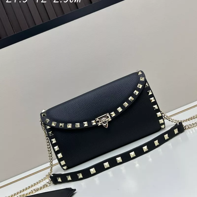 Valentino AAA Quality Messenger Bags For Women DailyWear 5715