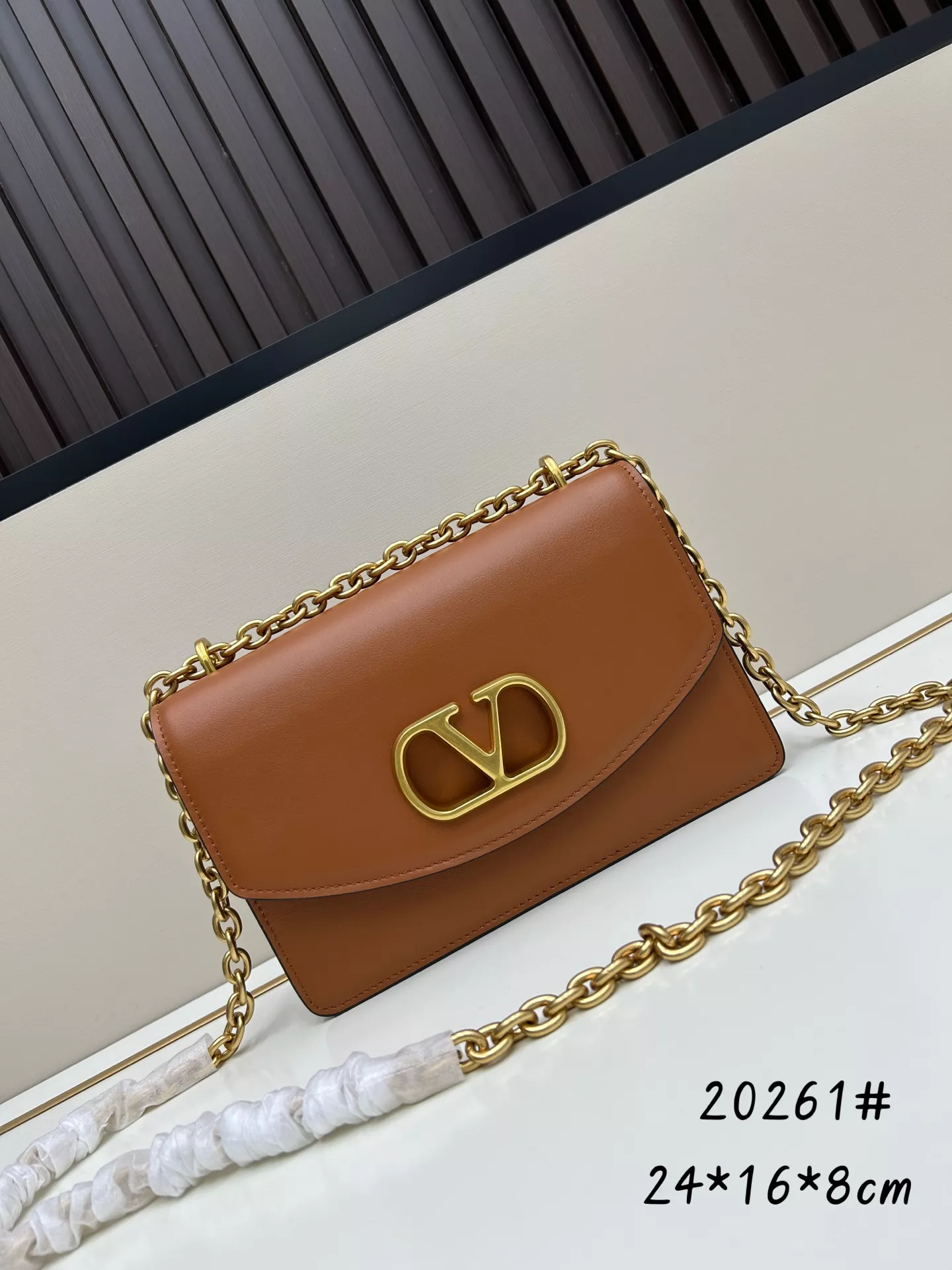 Valentino AAA Quality Messenger Bags For Women DailyWear 7660