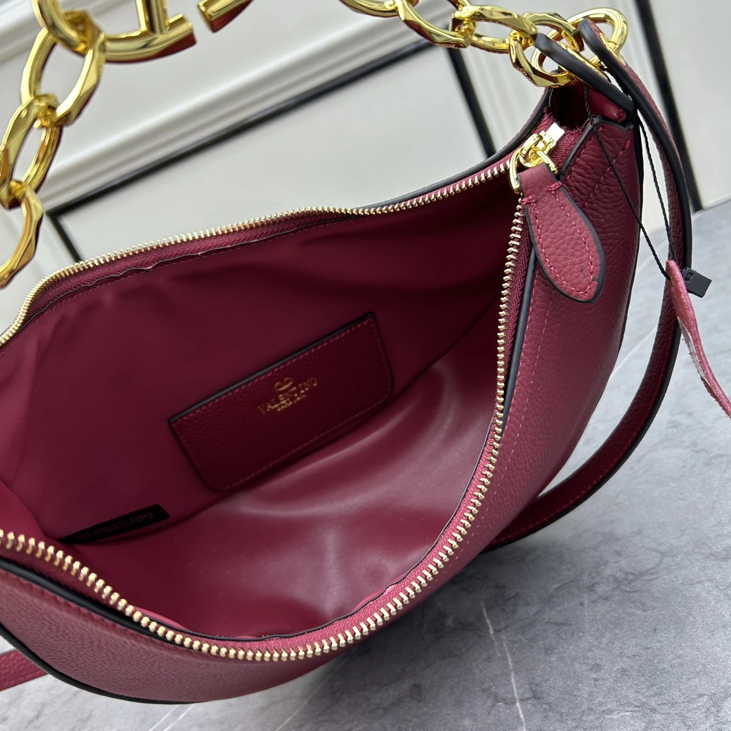 Valentino AAA Quality Messenger Bags For Women Durable 2434