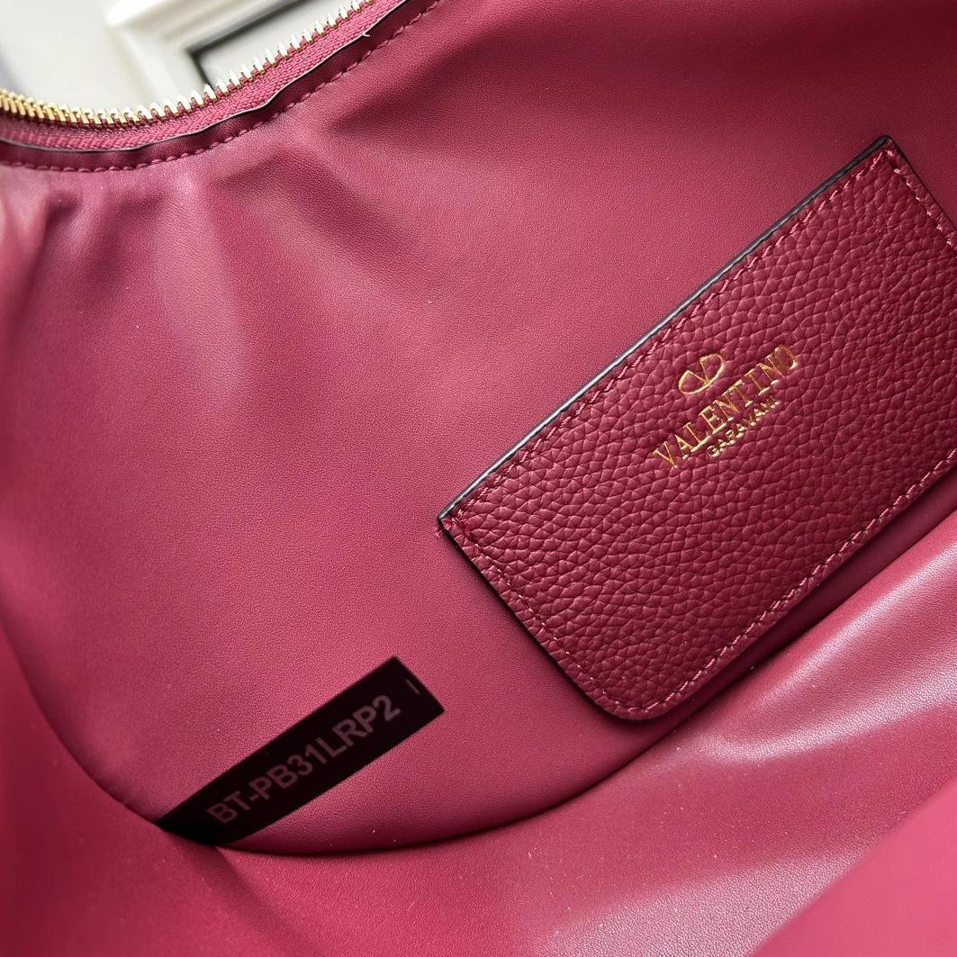 Valentino AAA Quality Messenger Bags For Women Durable 2434
