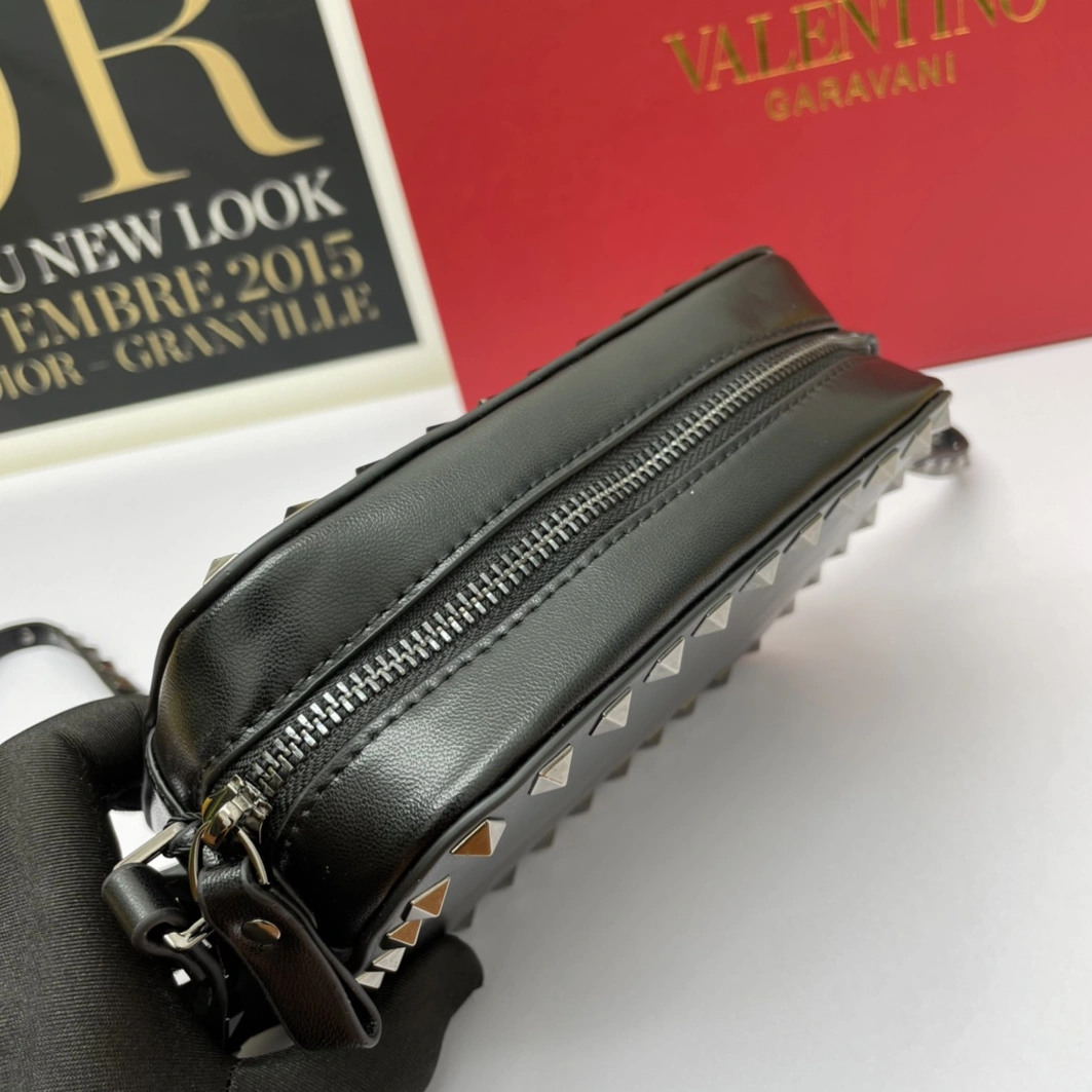 Valentino AAA Quality Messenger Bags For Women Fashionable 5827