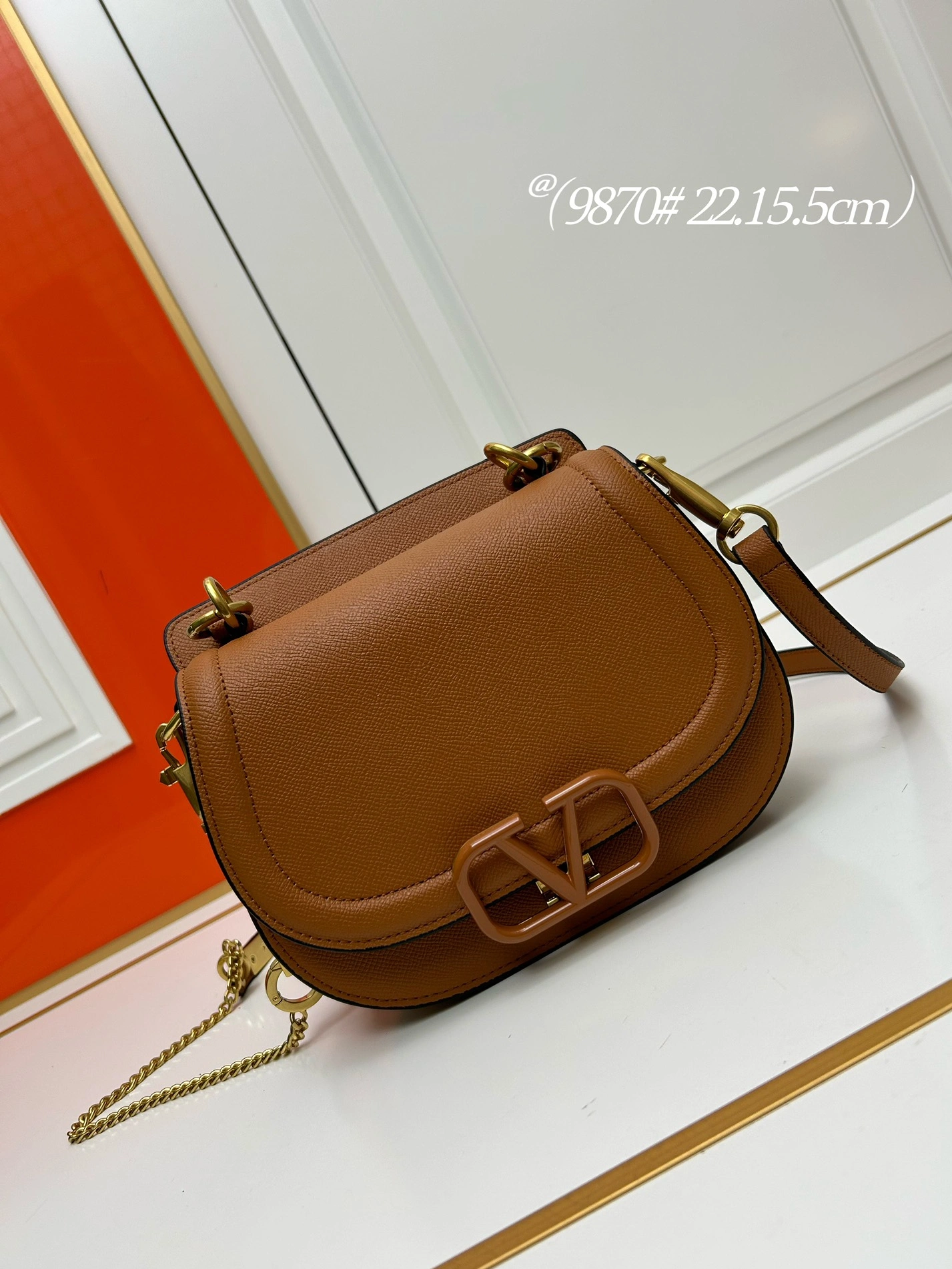 Valentino AAA Quality Messenger Bags For Women Flexible 7214