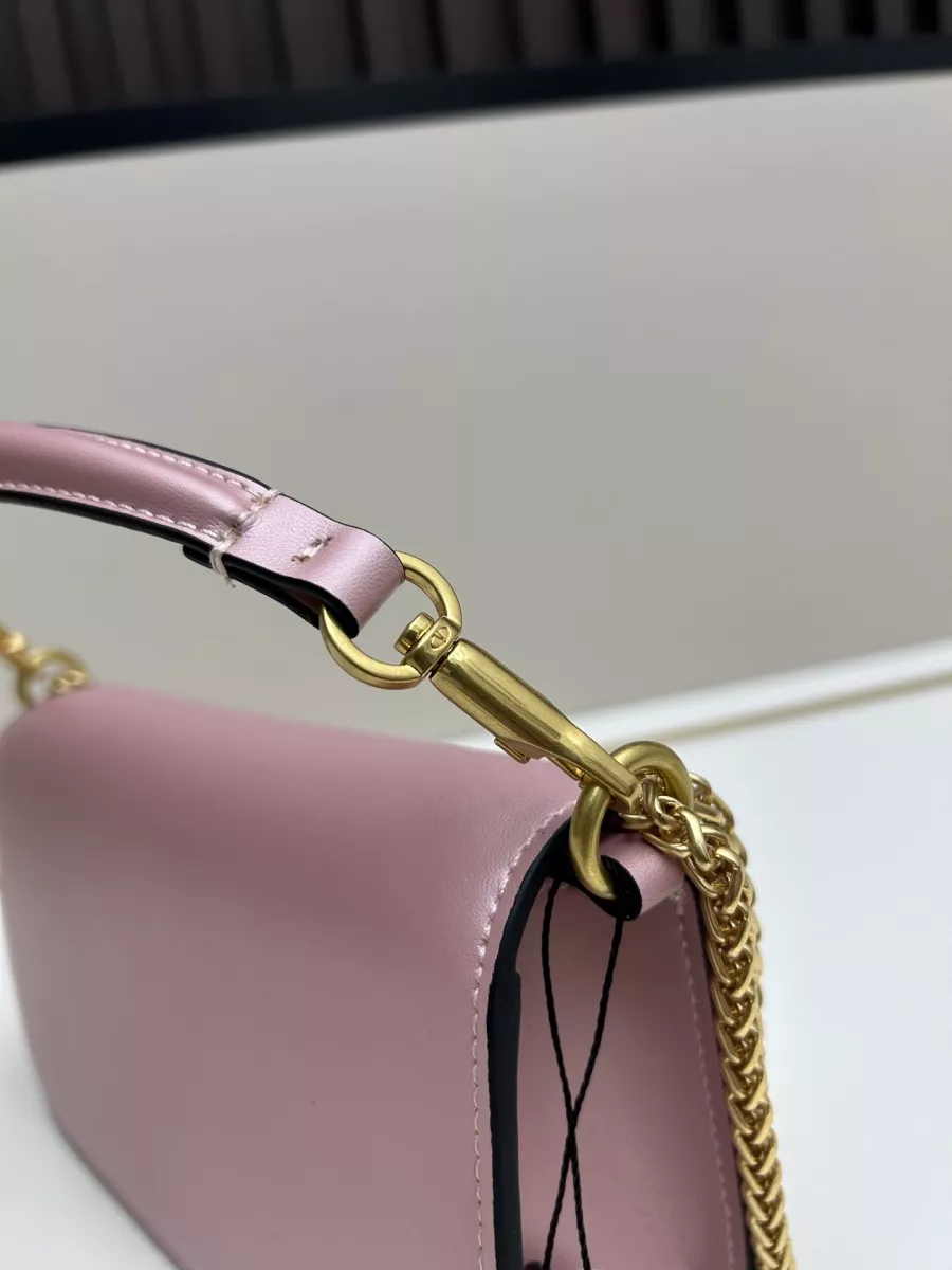 Valentino AAA Quality Messenger Bags For Women Lightweight 2585