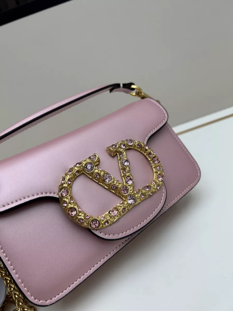 Valentino AAA Quality Messenger Bags For Women Lightweight 2585