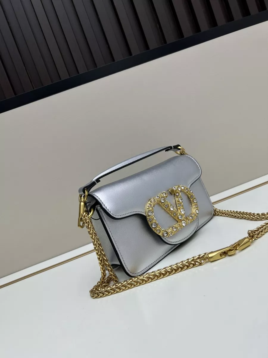 Valentino AAA Quality Messenger Bags For Women ModernLook 5259