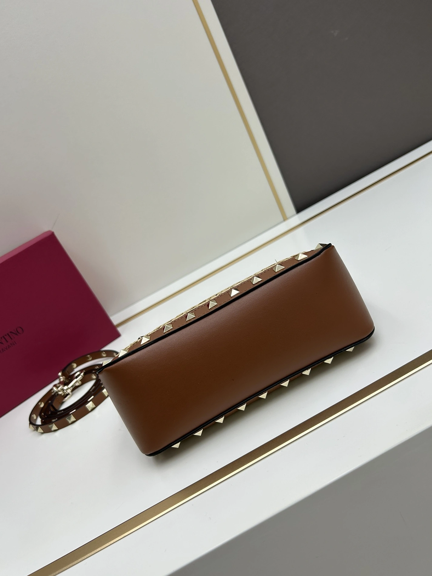 Valentino AAA Quality Messenger Bags For Women Resilient 1809