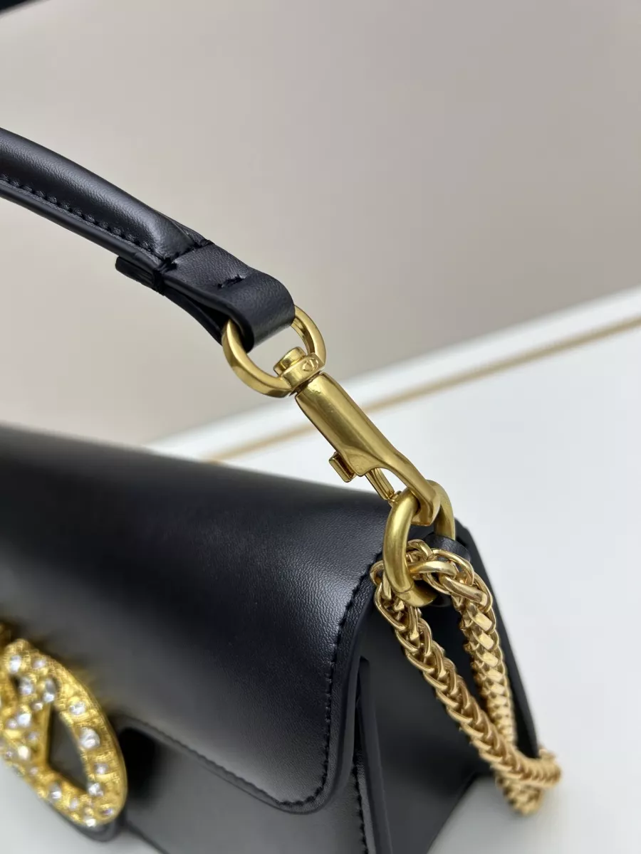 Valentino AAA Quality Messenger Bags For Women SmartChoice 4275