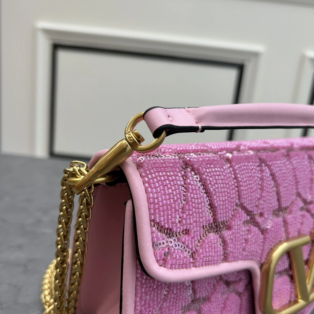 Valentino AAA Quality Messenger Bags For Women SmartChoice 9474