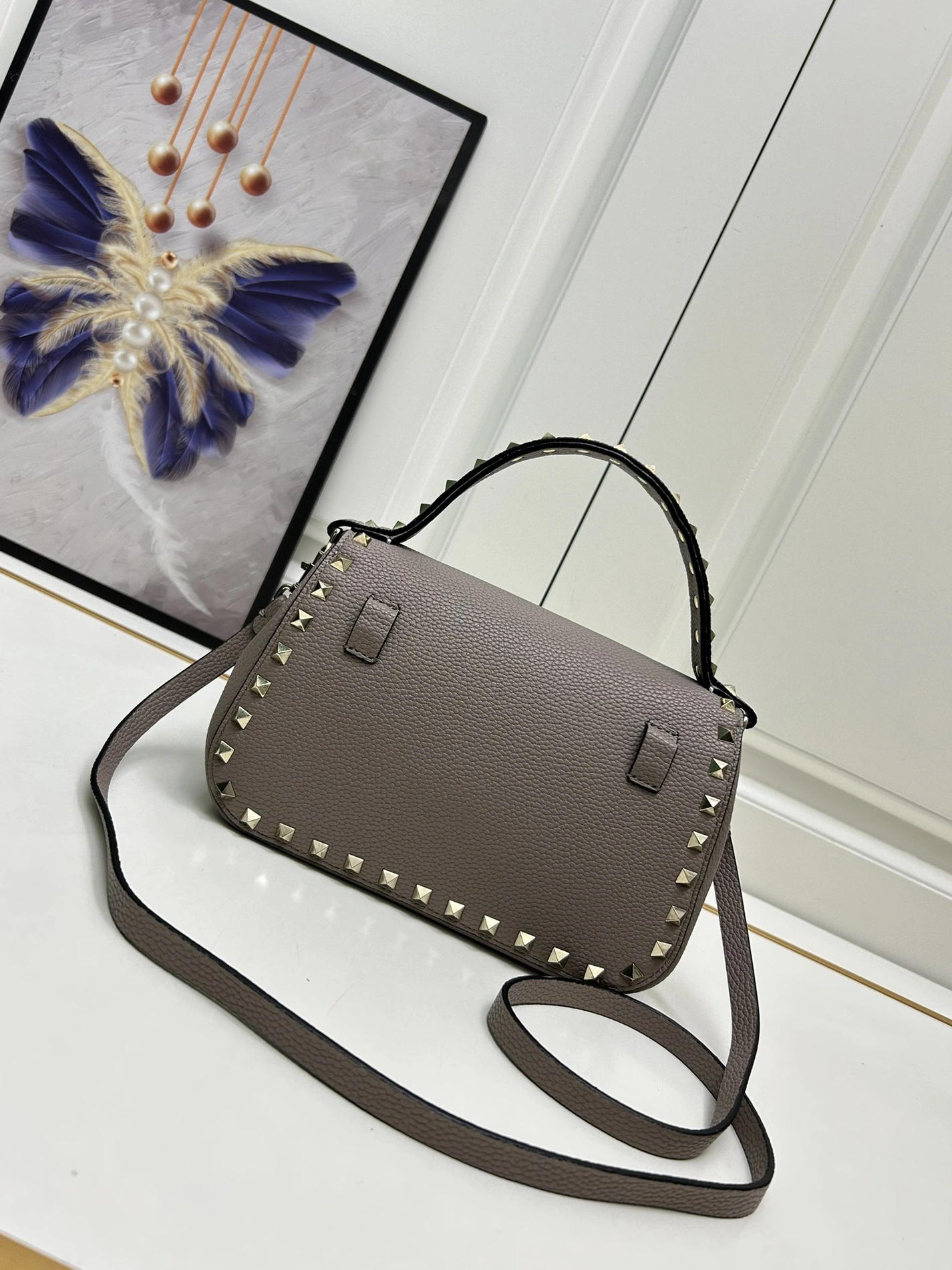 Valentino AAA Quality Messenger Bags For Women Soft 4408