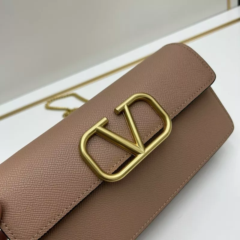Valentino AAA Quality Messenger Bags For Women Sophisticated 6612