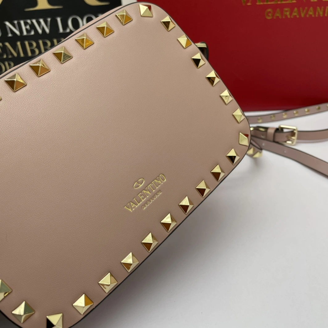 Valentino AAA Quality Messenger Bags For Women SportInspired 2439