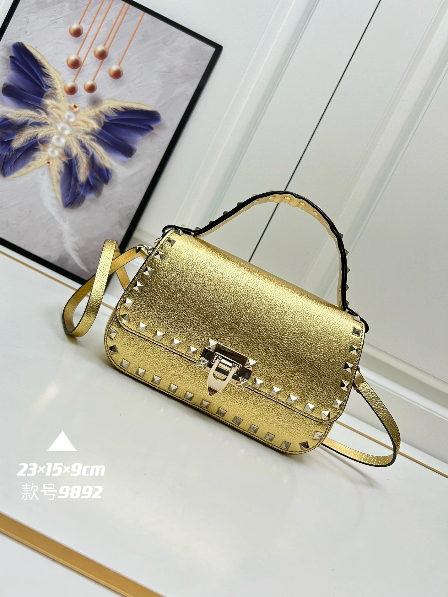Valentino AAA Quality Messenger Bags For Women SportInspired 566
