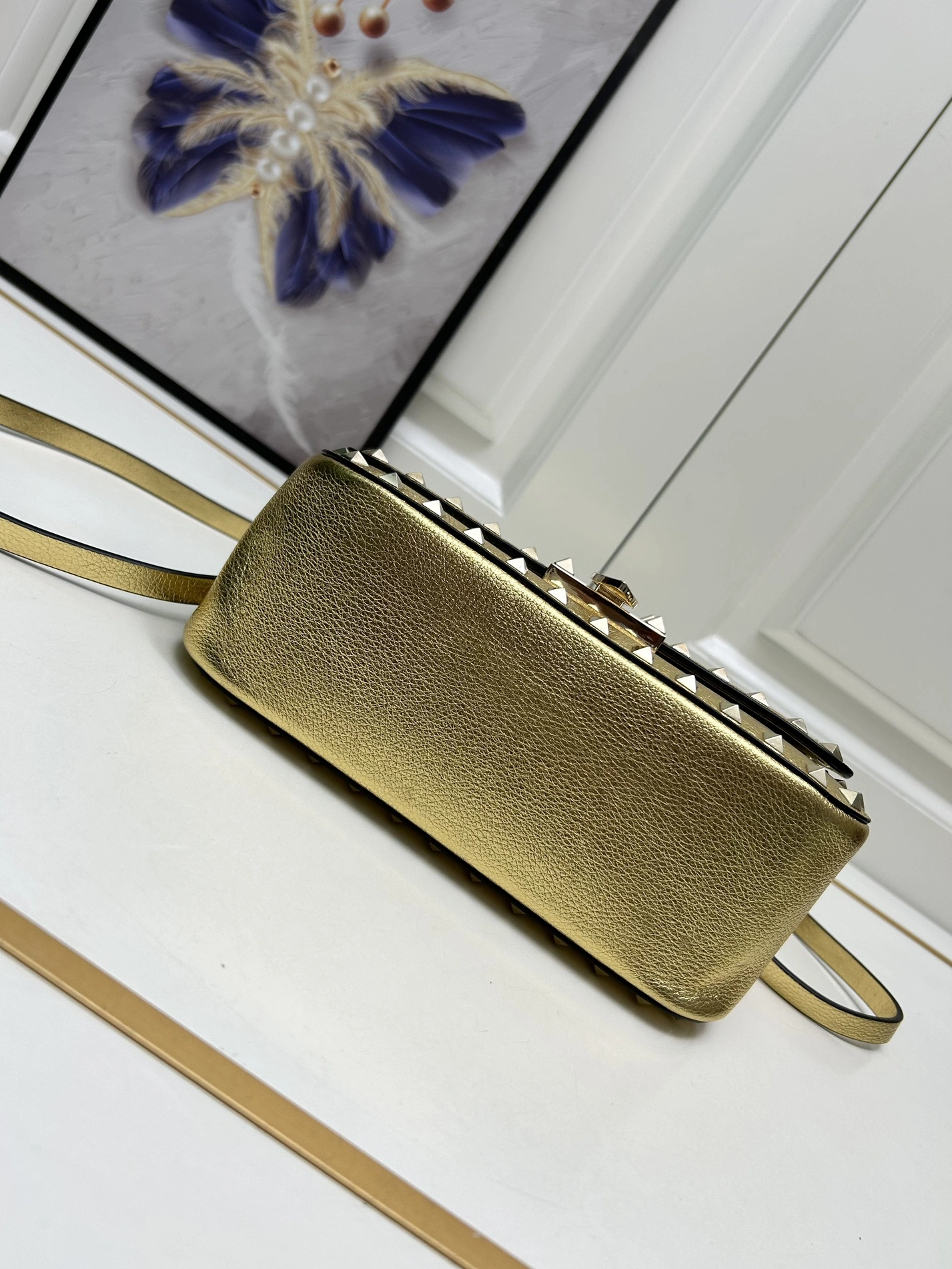 Valentino AAA Quality Messenger Bags For Women SportInspired 566