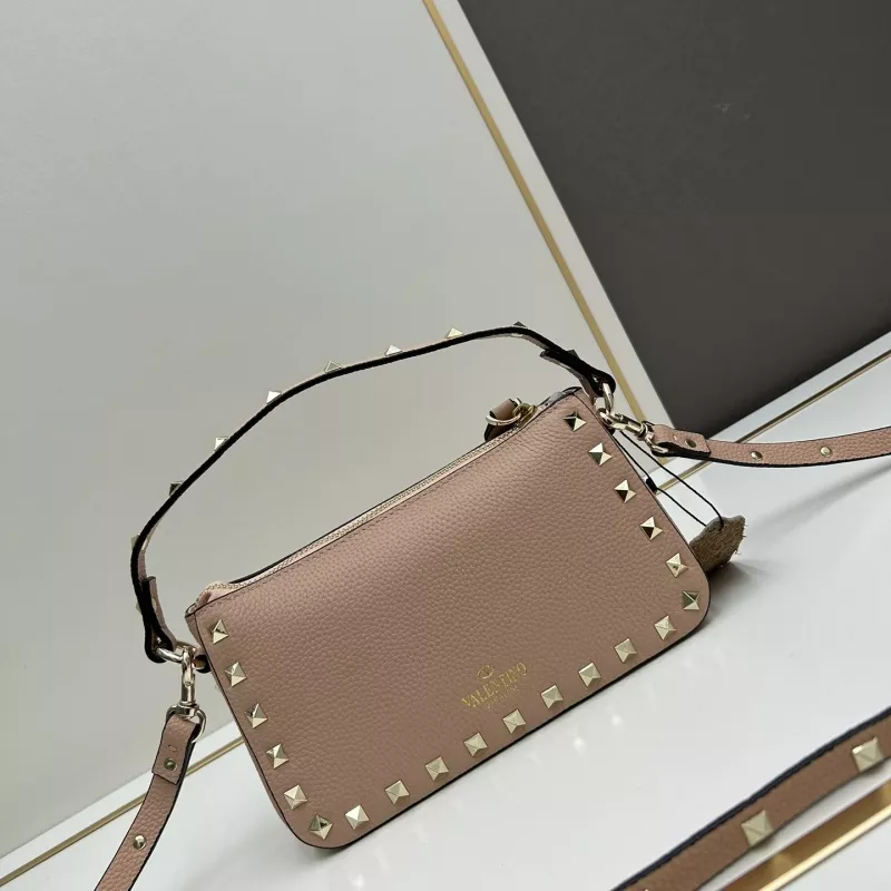 Valentino AAA Quality Messenger Bags For Women StreetReady 1068