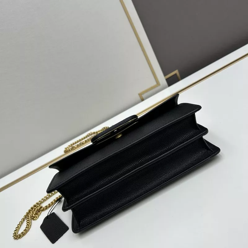 Valentino AAA Quality Messenger Bags For Women Stylish 7665