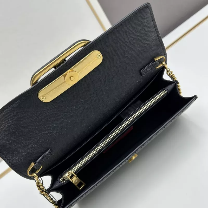 Valentino AAA Quality Messenger Bags For Women Stylish 7665