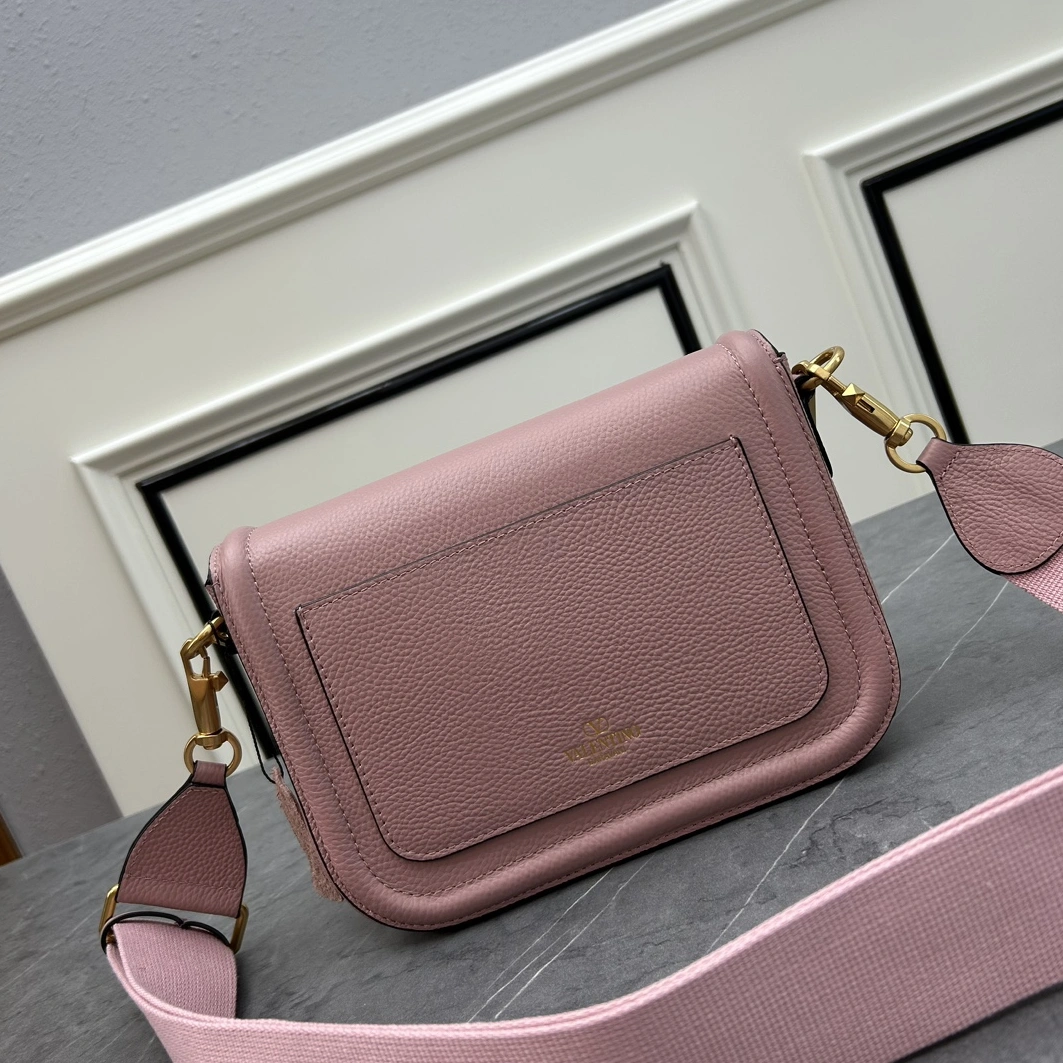 Valentino AAA Quality Messenger Bags For Women UrbanStyle 5688