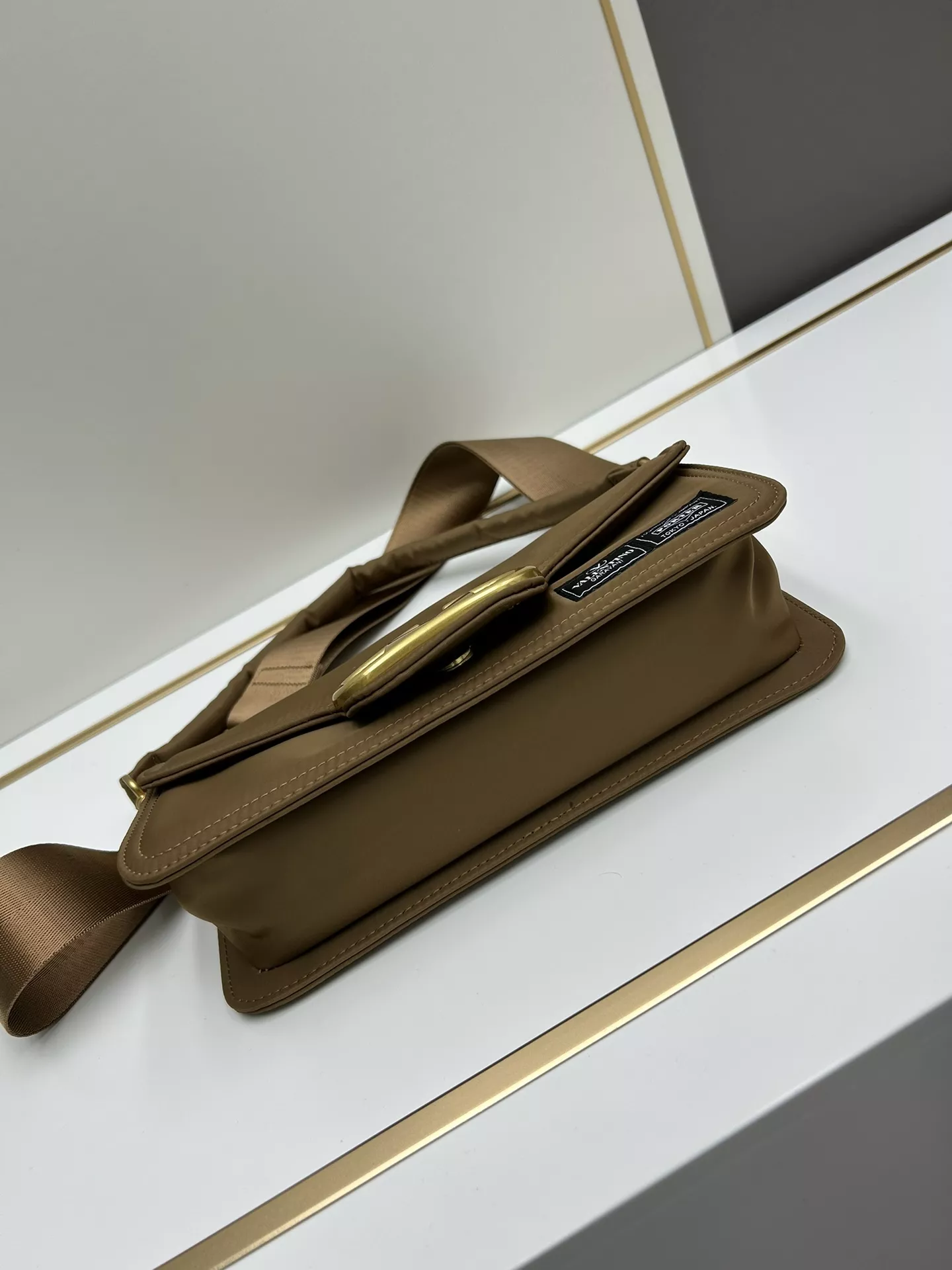 Valentino AAA Quality Shoulder Bags For Women Affordable 1256