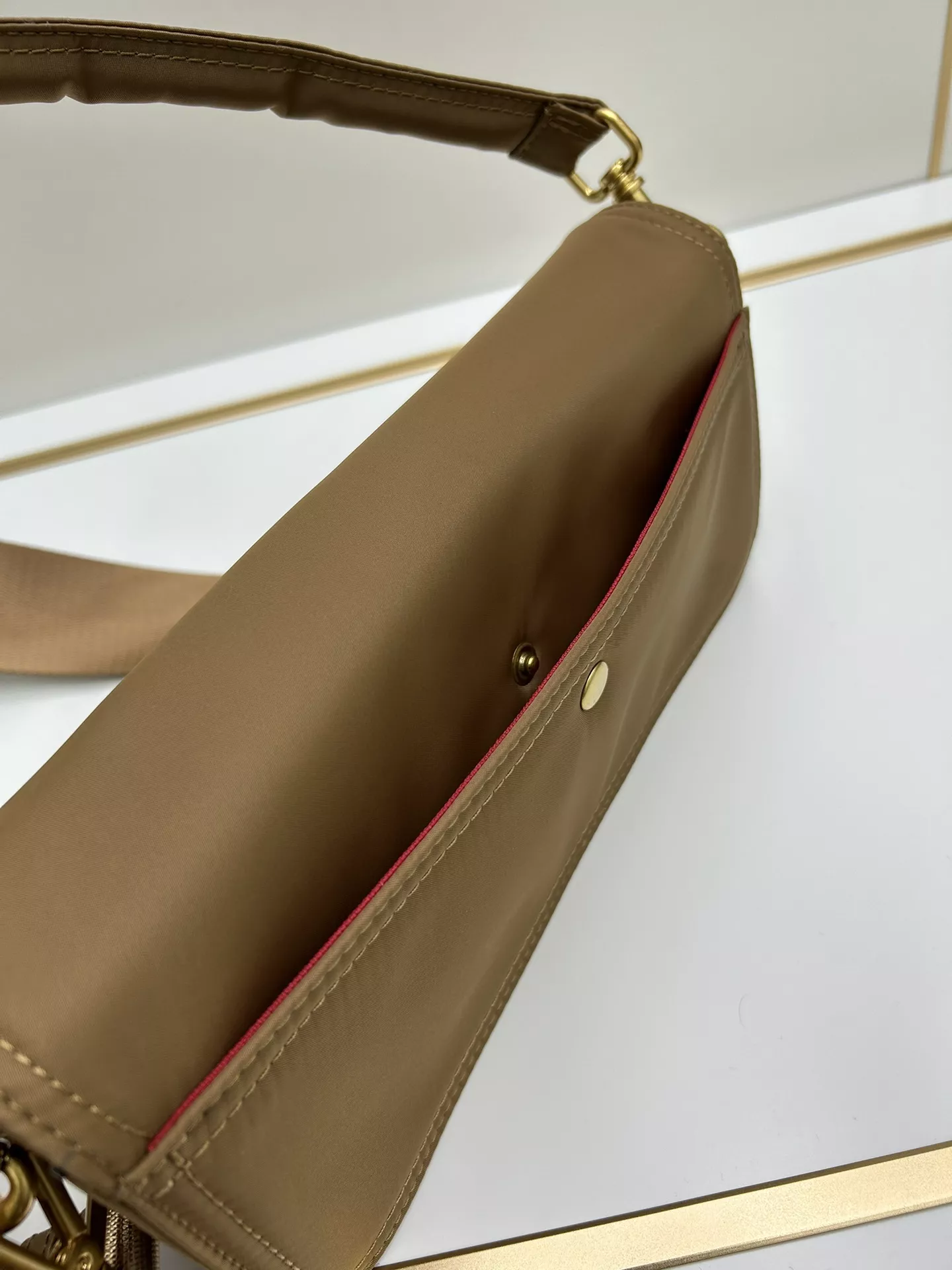 Valentino AAA Quality Shoulder Bags For Women Affordable 1256