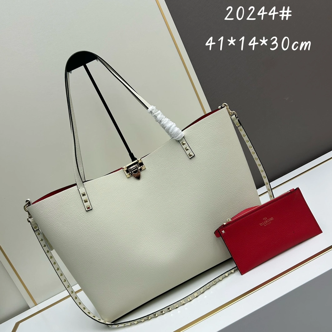 Valentino AAA Quality Shoulder Bags For Women Affordable 5392