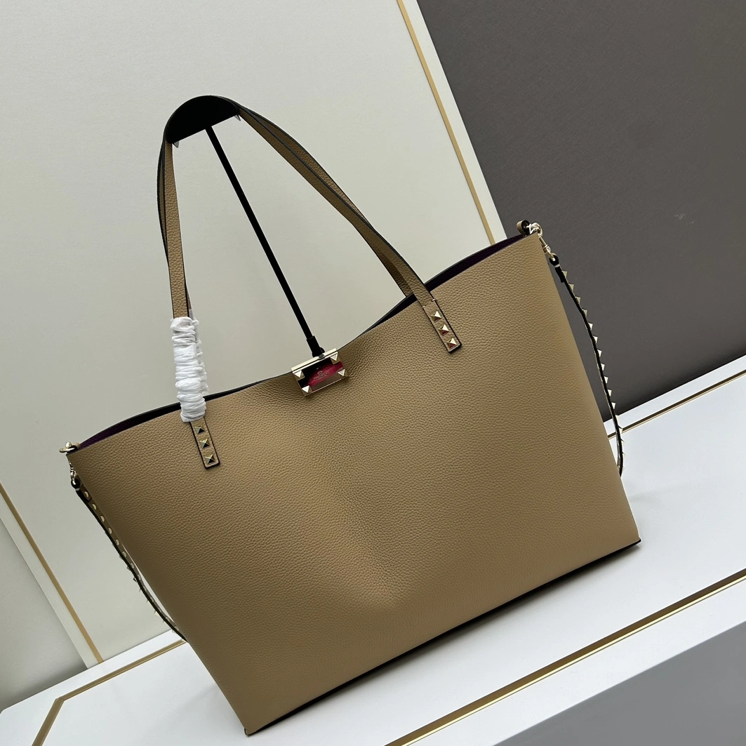 Valentino AAA Quality Shoulder Bags For Women Bold 1318