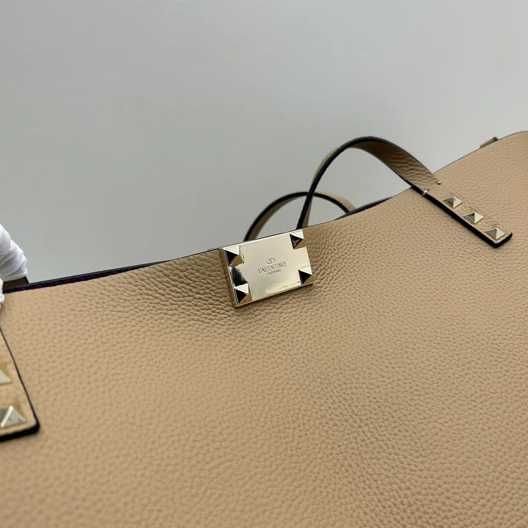 Valentino AAA Quality Shoulder Bags For Women Bold 1318