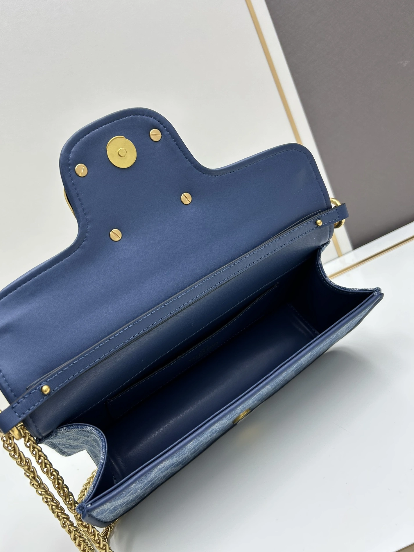 Valentino AAA Quality Shoulder Bags For Women Bright 5760