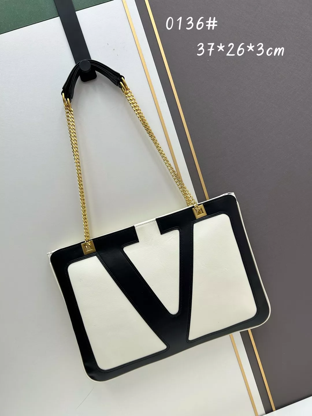 Valentino AAA Quality Shoulder Bags For Women Bright 9513