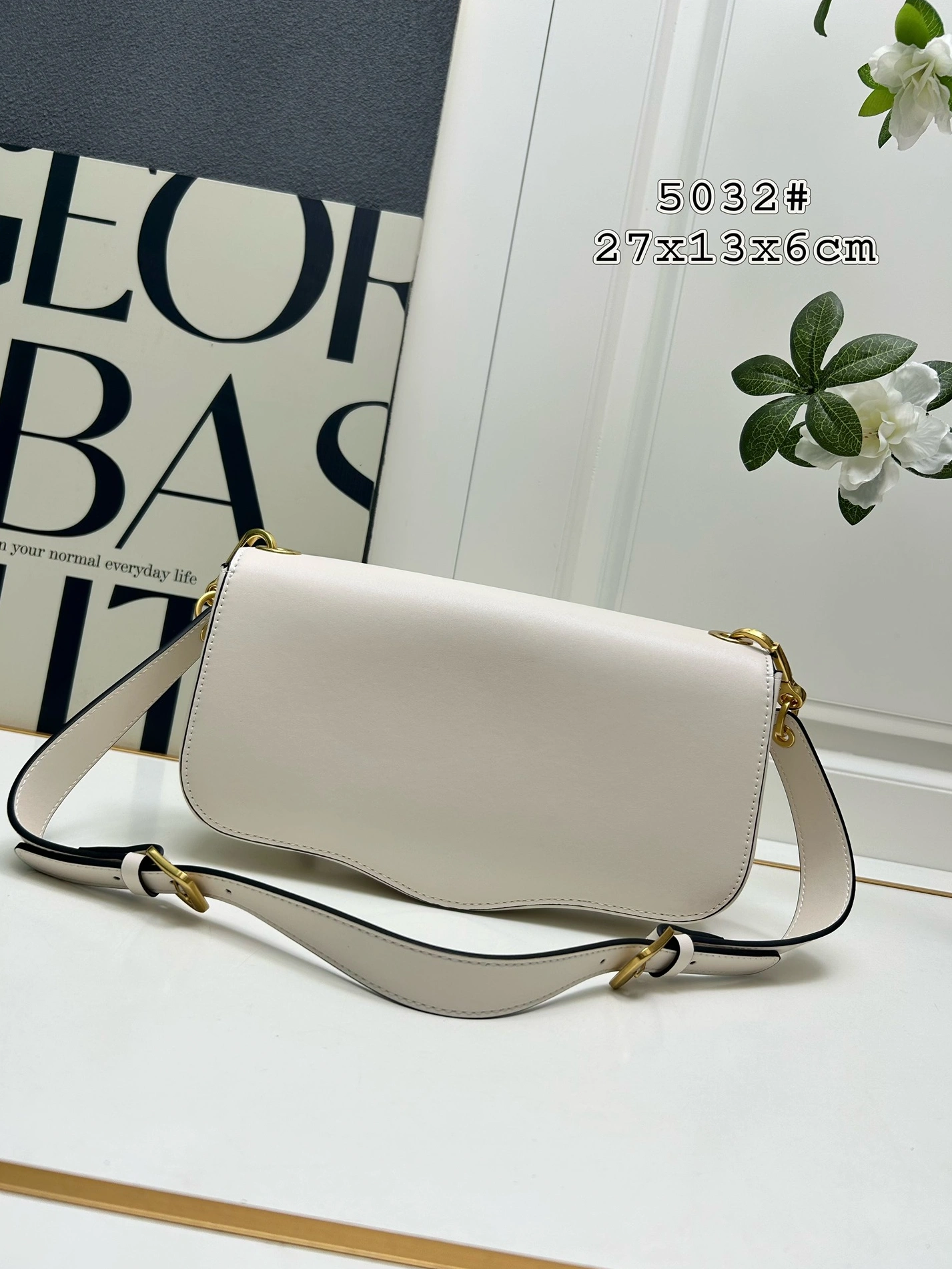 Valentino AAA Quality Shoulder Bags For Women Classic 8231