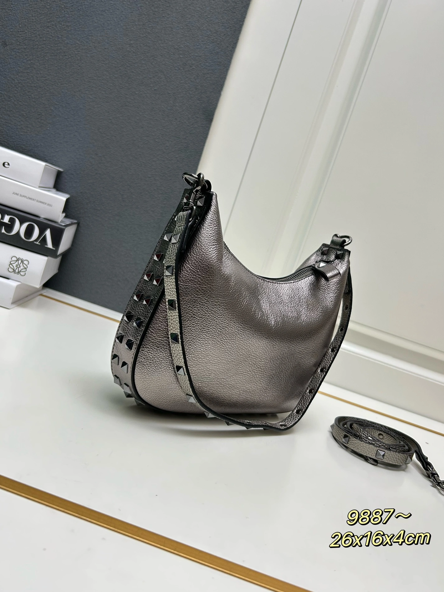 Valentino AAA Quality Shoulder Bags For Women Comfortable 194