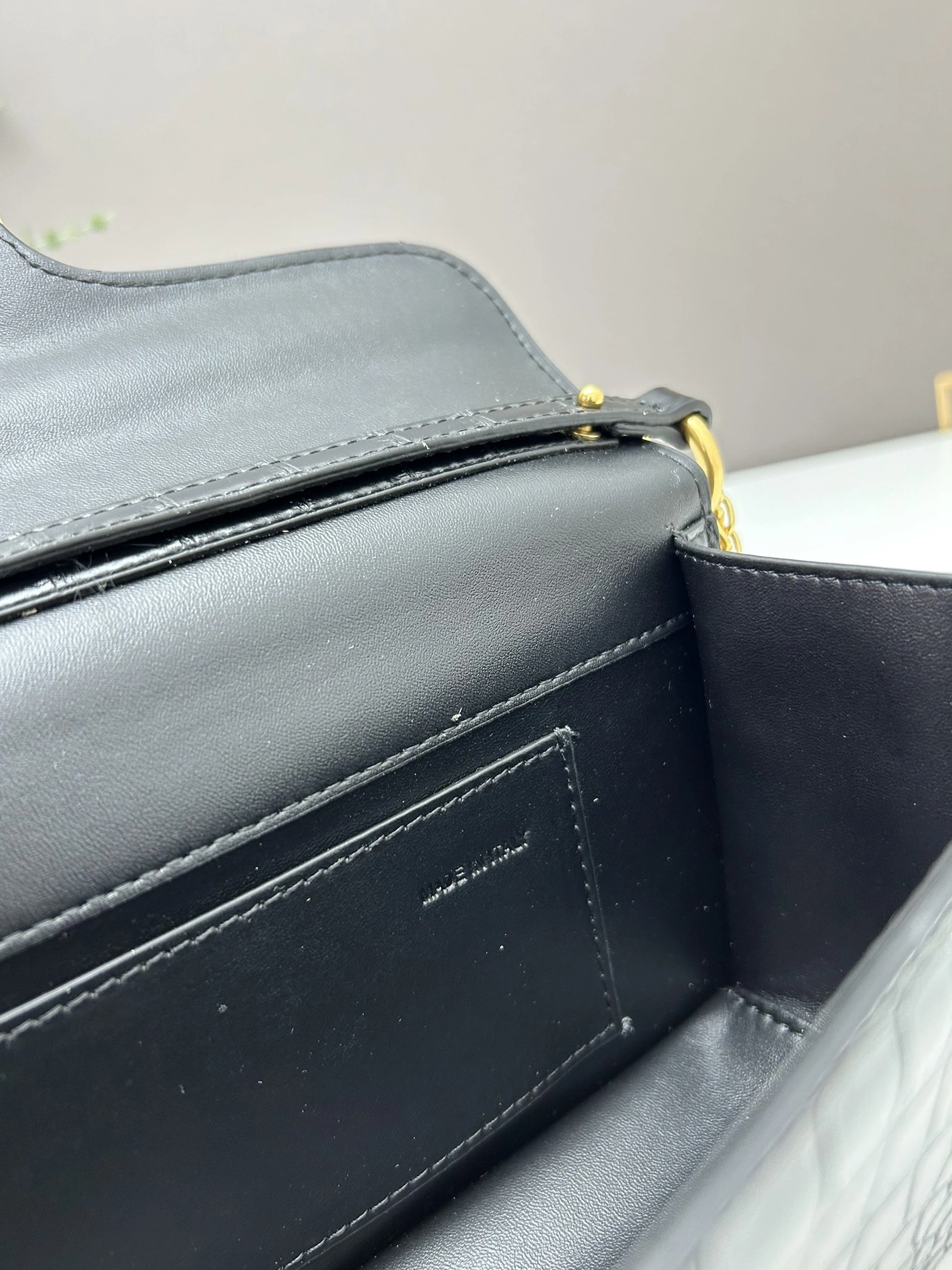 Valentino AAA Quality Shoulder Bags For Women EyeCatching 2953