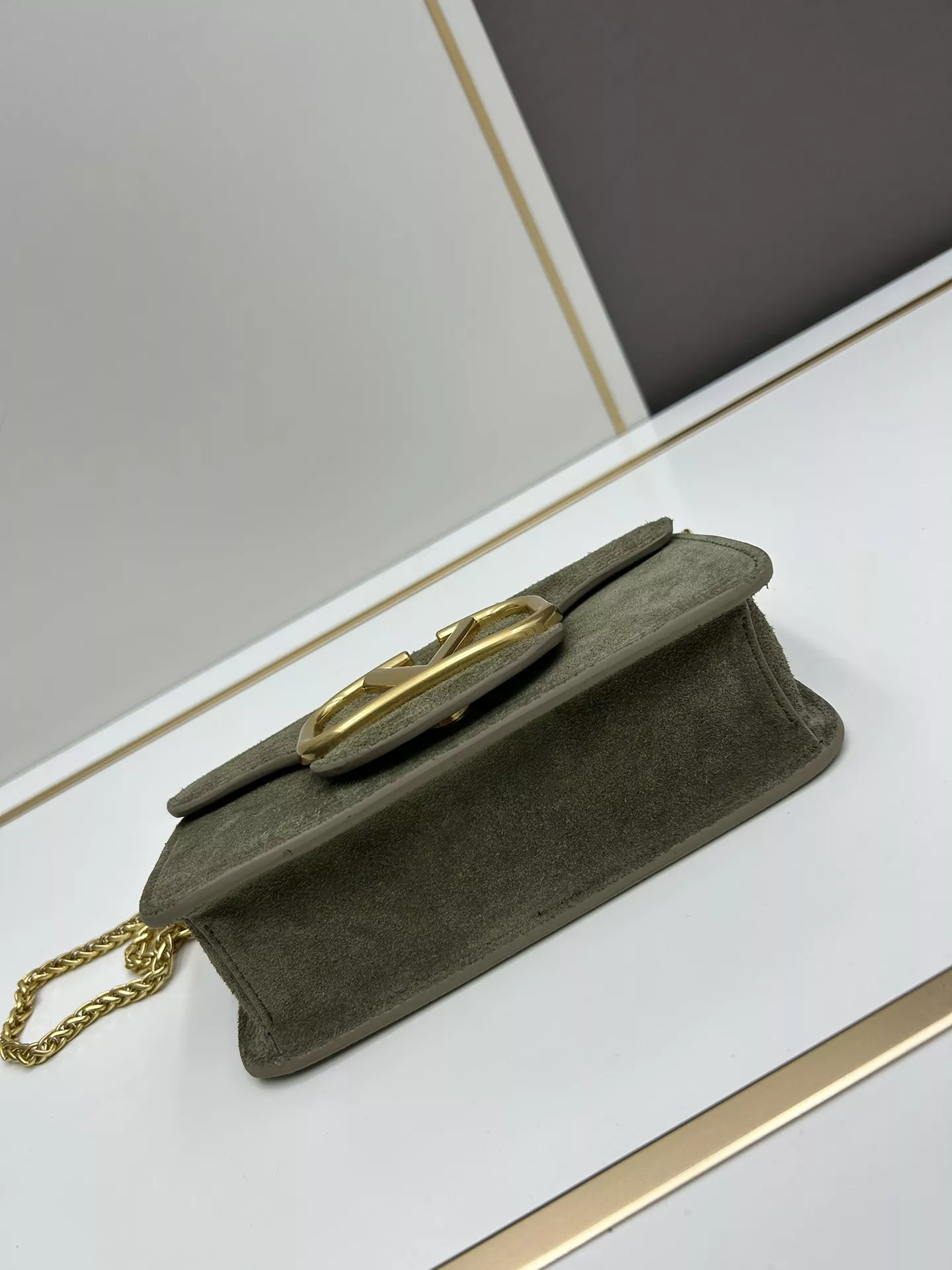 Valentino AAA Quality Shoulder Bags For Women EyeCatching 8362
